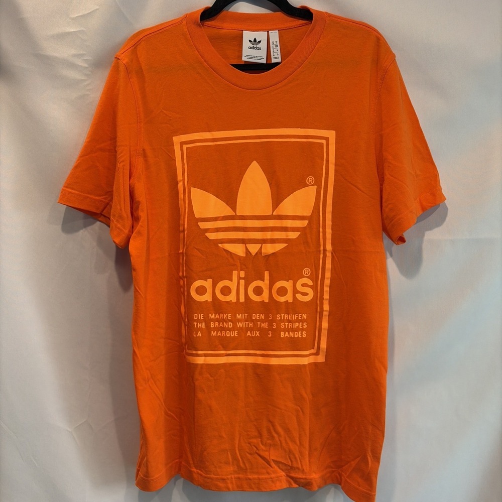 Adidas Originals Men's M Trefoil Tee "The Brand With 3 Stripes" Multilingual